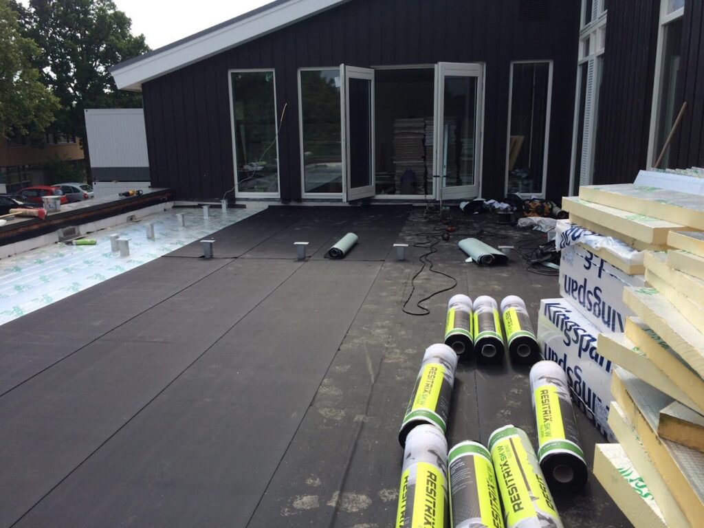 B.Dekker Dak en Montage Andijk