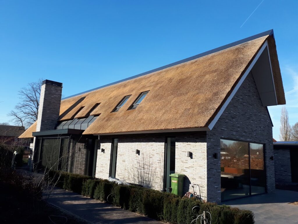 Rietdekkersbedrijf Molenaar Geffen