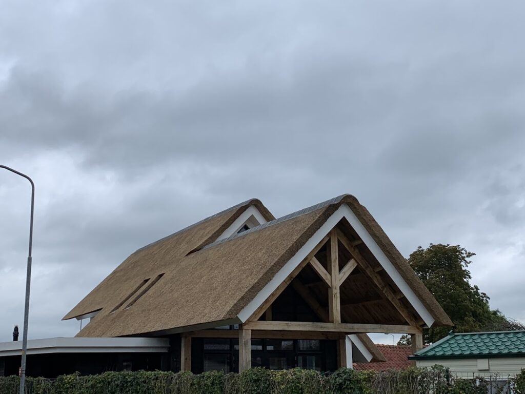 Rietdekkersbedrijf Singer Dodewaard